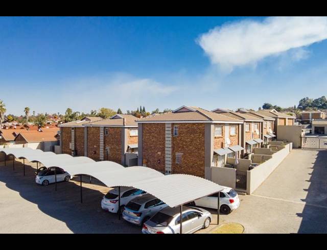 2 BEDROOM APARTMENT FOR SALE IN BIRCHLEIGH